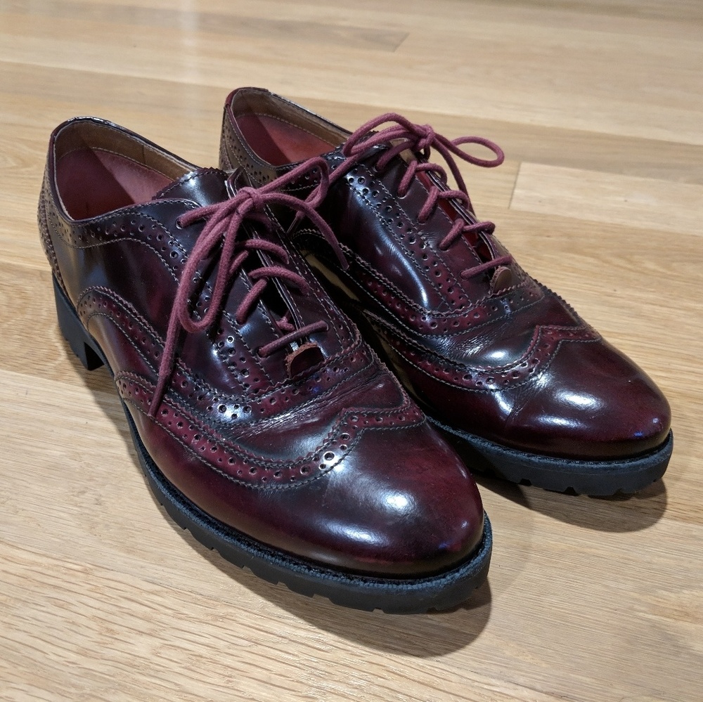 Sperry Ashbury Cordovan Wingtip Oxfords Womens  10